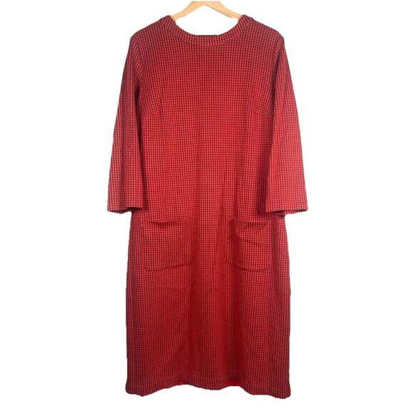 Boden Red Textured Midi Dress - Picture 2 of 14